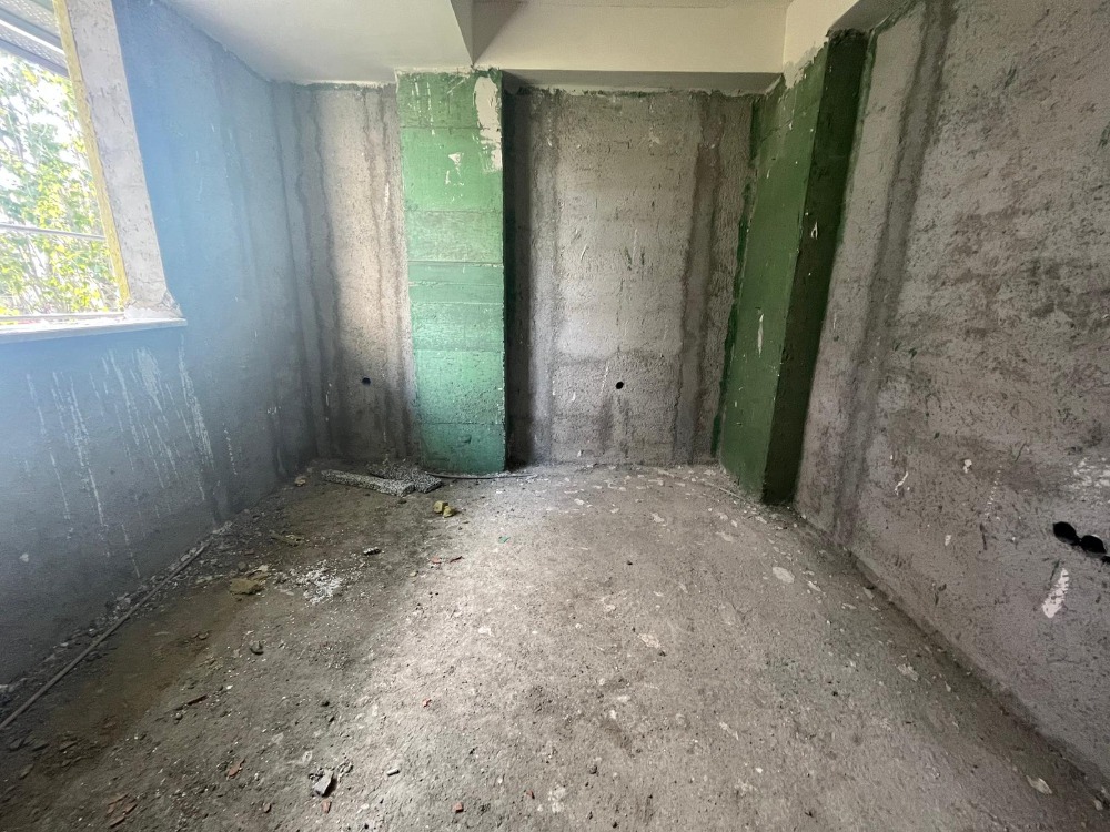 CEVİZLİ  İSTASYON YANI 2+1 GENİŞ SATILIK DAİRE 