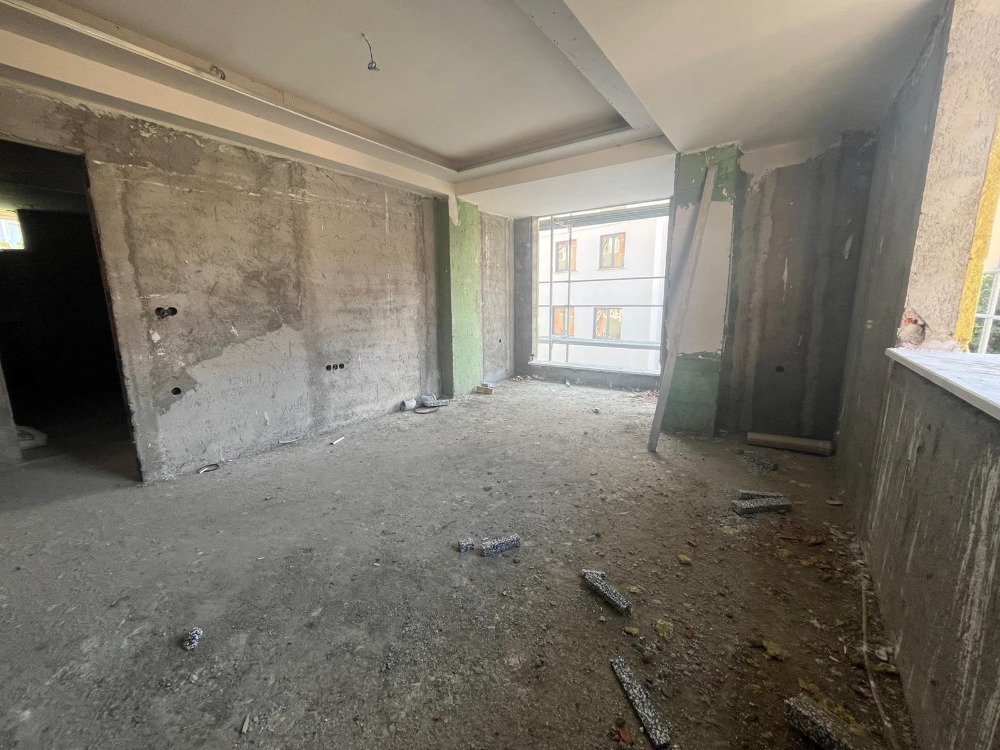 CEVİZLİ  İSTASYON YANI 2+1 GENİŞ SATILIK DAİRE 