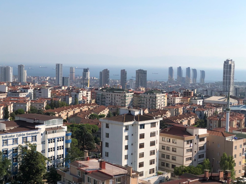 ROYAL GARDEN YAKACIKTA DENİZ MANZARALI 3+1 SATILIK DAİRE 