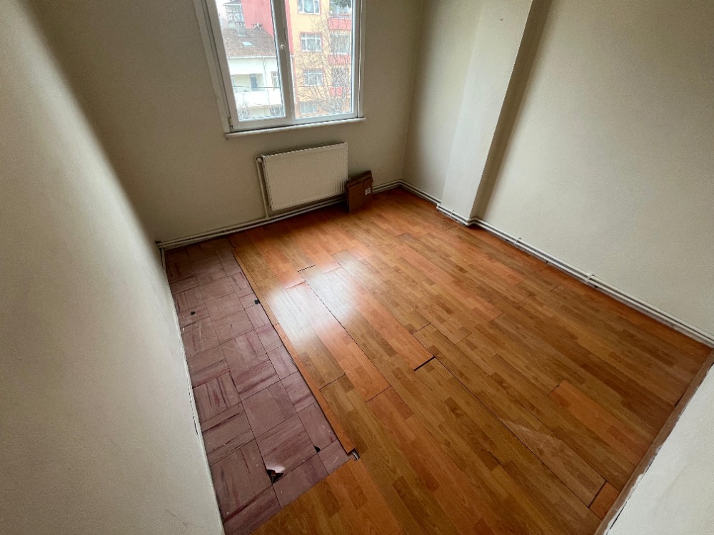 İKİZYUVA GAYRİMENKULDEN KİRALIK 2+1 KONUM AVANTAJLI DAİRE 