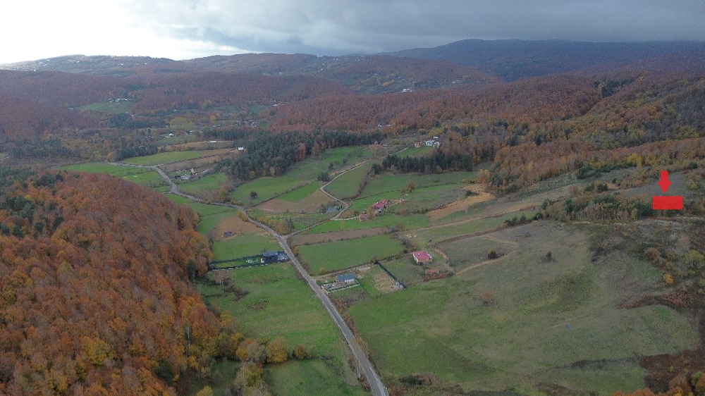 🌄 BURSA İZNİK KIRINTI KÖYÜ’NDE VADİ MANZARALI 539 m² İMARLI ARSA