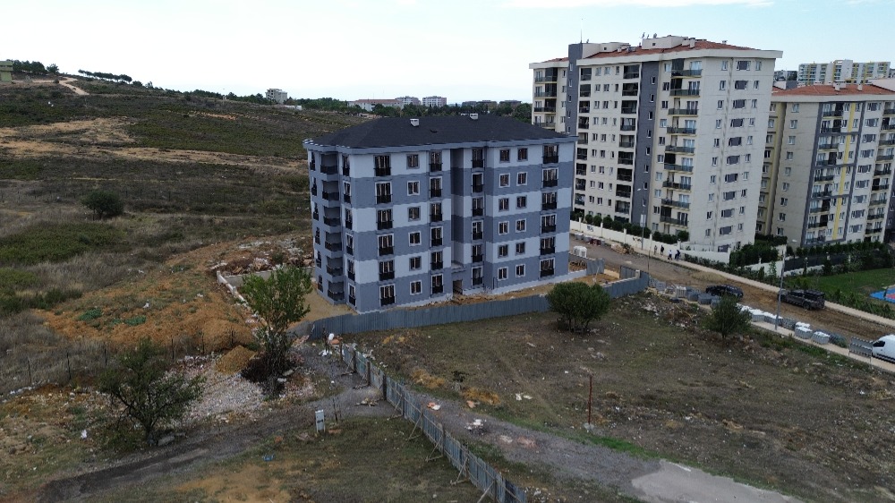 HARİKA KONUMDA PENDİK AHMET YESEVİDE SATILIK 2+1 DAİRE 