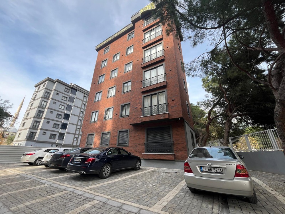 İKİZYUVA GAYRİMENKULDEN CEVİZLİ MAHALLESİNDE 3+1 İSKANLI DAİRE