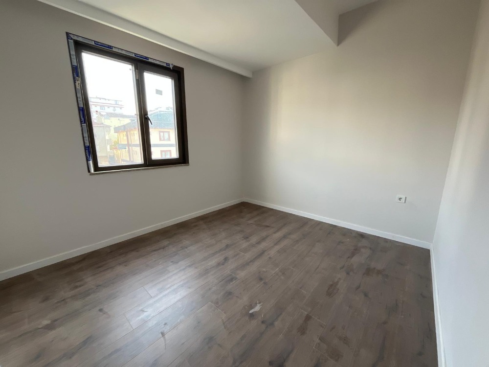 SANCAKTEPE ABDURRAHMANGAZİ MAHALLESİNDE 2+1 SIFIR DAİRE