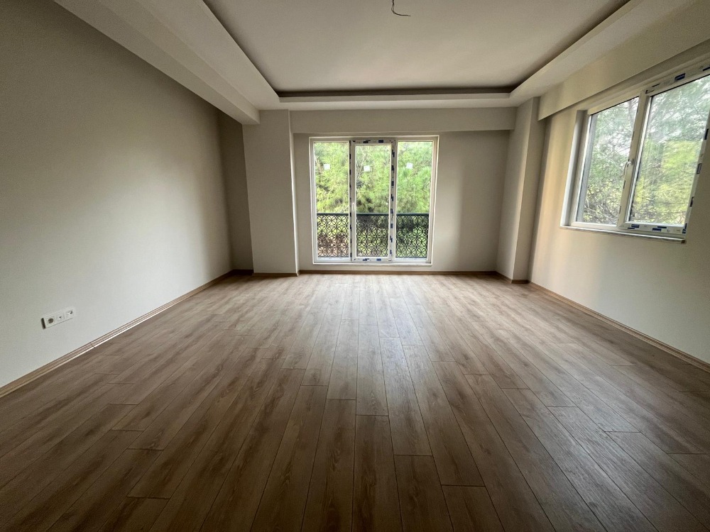 İKİZYUVA GAYRİMENKULDEN İSKANLI 3+1 ARA KAT DAİRE