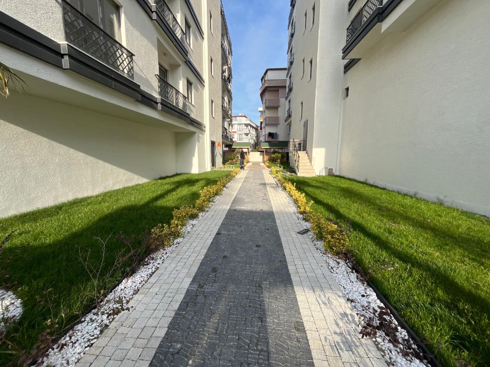 SANCAKTEPE ABDURRAHMANGAZİ MAHALLESİNDE 2+1 SIFIR DAİRE