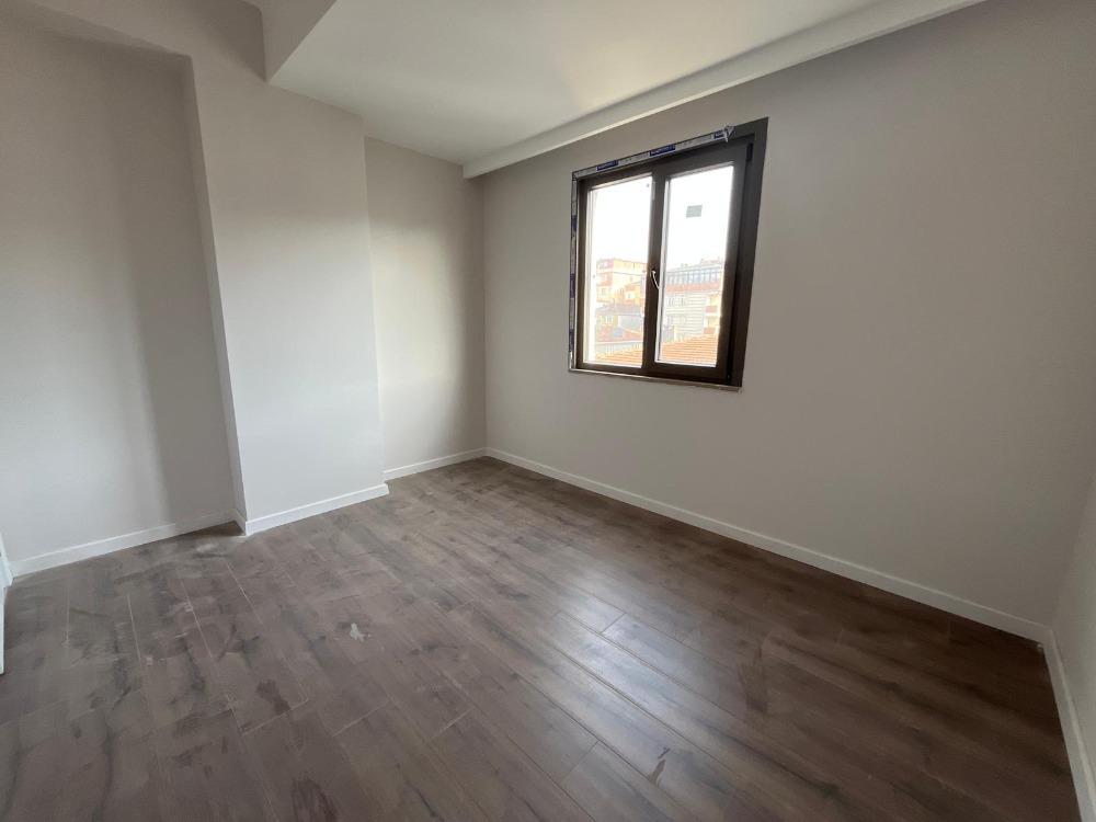 SANCAKTEPE ABDURRAHMANGAZİ MAHALLESİNDE 2+1 SIFIR DAİRE