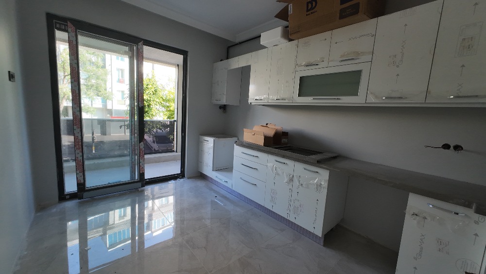 SOĞANLIK ORTA MAHALLEDE 3+1 SATILIK DAİRE