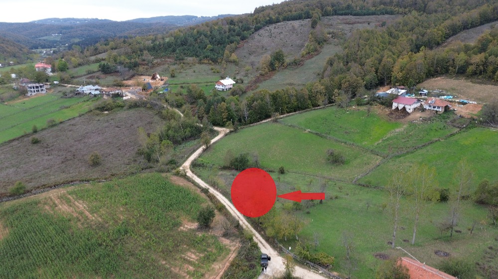 🌄 BURSA İZNİK KIRINTI KÖYÜ’NDE VADİ MANZARALI 468 m² İMARLI ARSA