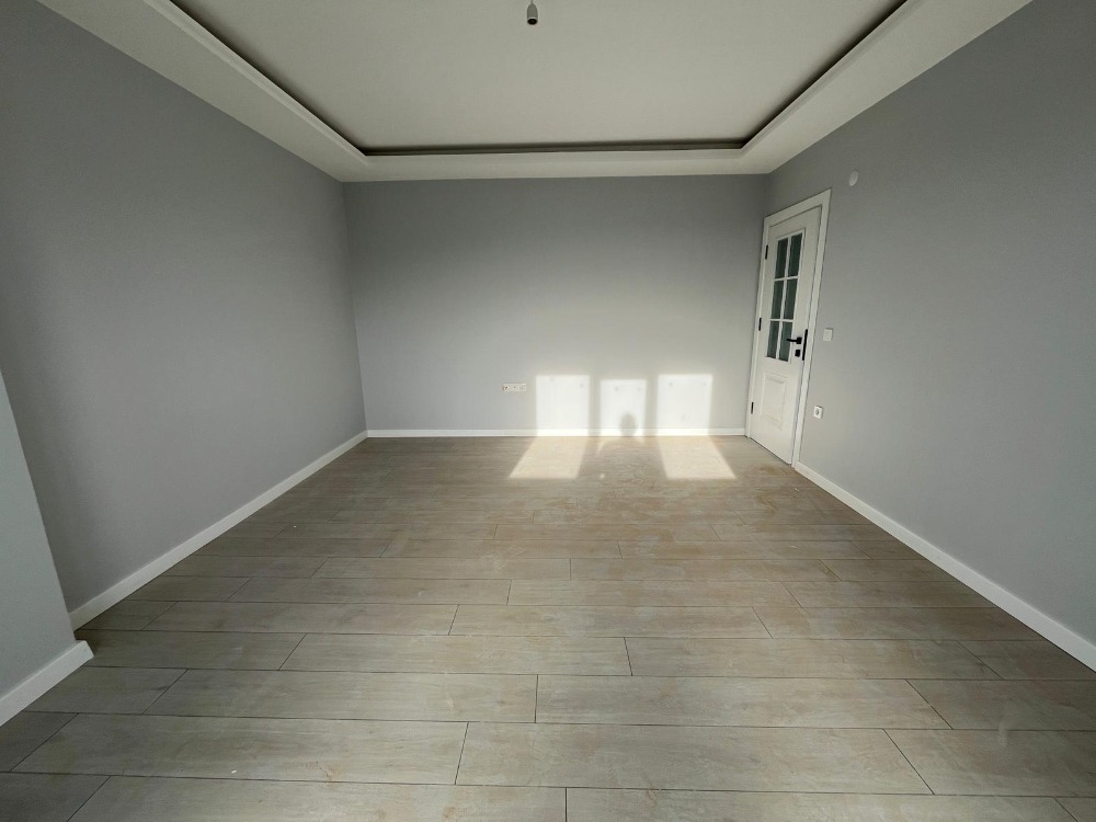 ÇAYIROVA BELEDİYESİ KARŞISI 3+1 ÖN CEPHELİ SATILIK DAİRE