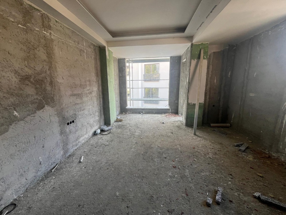 CEVİZLİ  İSTASYON YANI 2+1 GENİŞ SATILIK DAİRE 