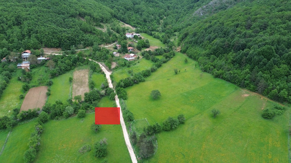İZNİK ELMALI’DA VİLLA İMARLI 340M2 FIRSAT ARSA!