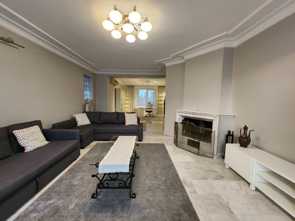 Tuzla Sahil Belde 22 Sitesinde Kiralık 300m2 Villa