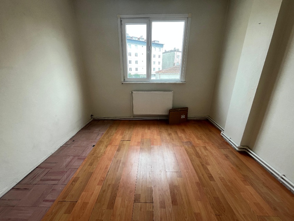 İKİZYUVA GAYRİMENKULDEN KİRALIK 2+1 KONUM AVANTAJLI DAİRE 