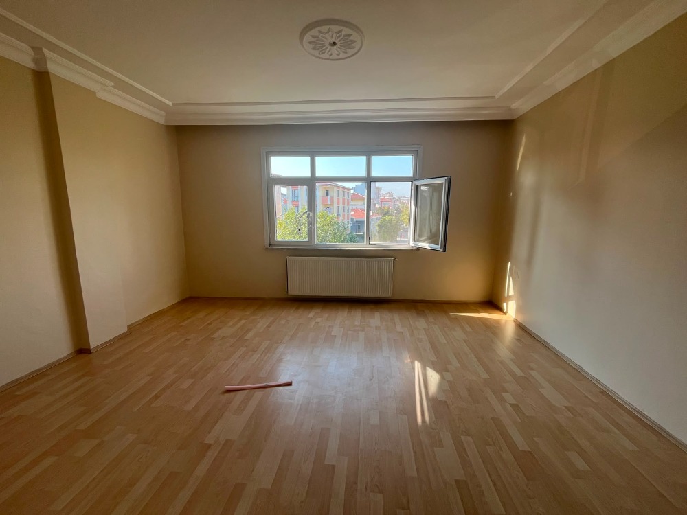 İKİZYUVA GAYRİMENKULDEN 1+1 60 M2 BALKONLU KİRALIK DAİRE