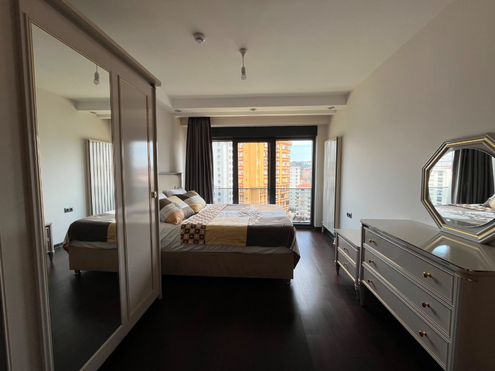 ÇINAR GOLD SİTESİNDE FULL EŞYALI DENİZ MANZARALI KİRALIK DAİRE