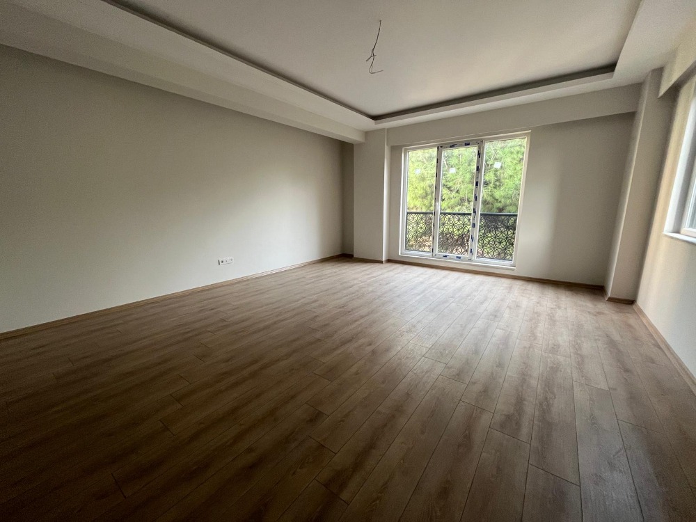 İKİZYUVA GAYRİMENKULDEN İSKANLI 3+1 ARA KAT DAİRE