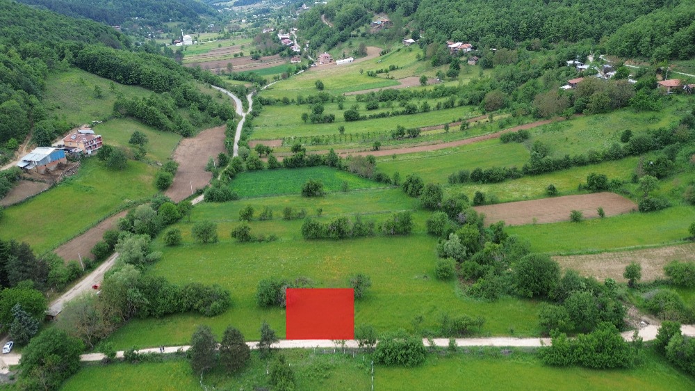 İZNİK ELMALI’DA VİLLA İMARLI 340M2 FIRSAT ARSA!