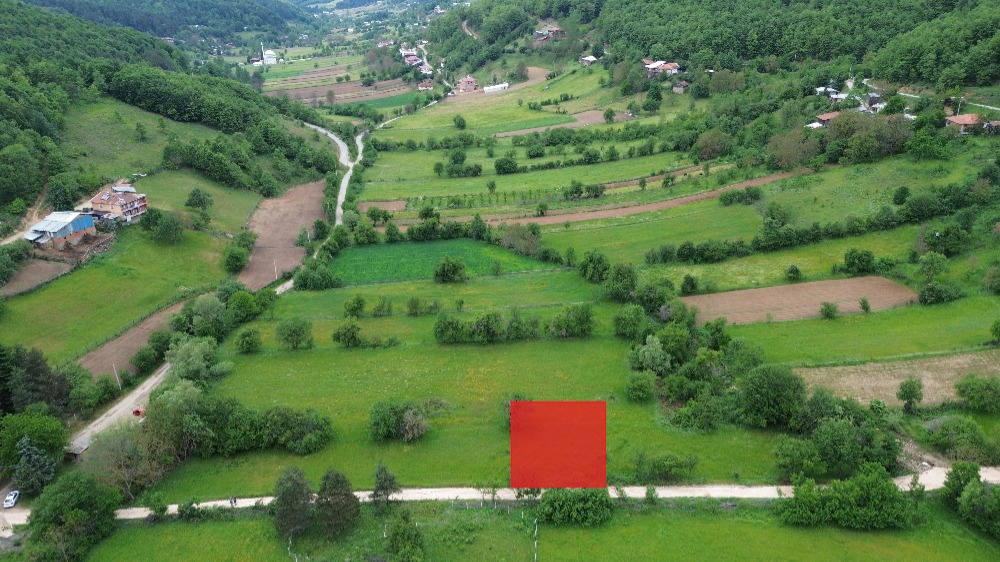 İZNİK ELMALI’DA VİLLA İMARLI 340M2 FIRSAT ARSA!