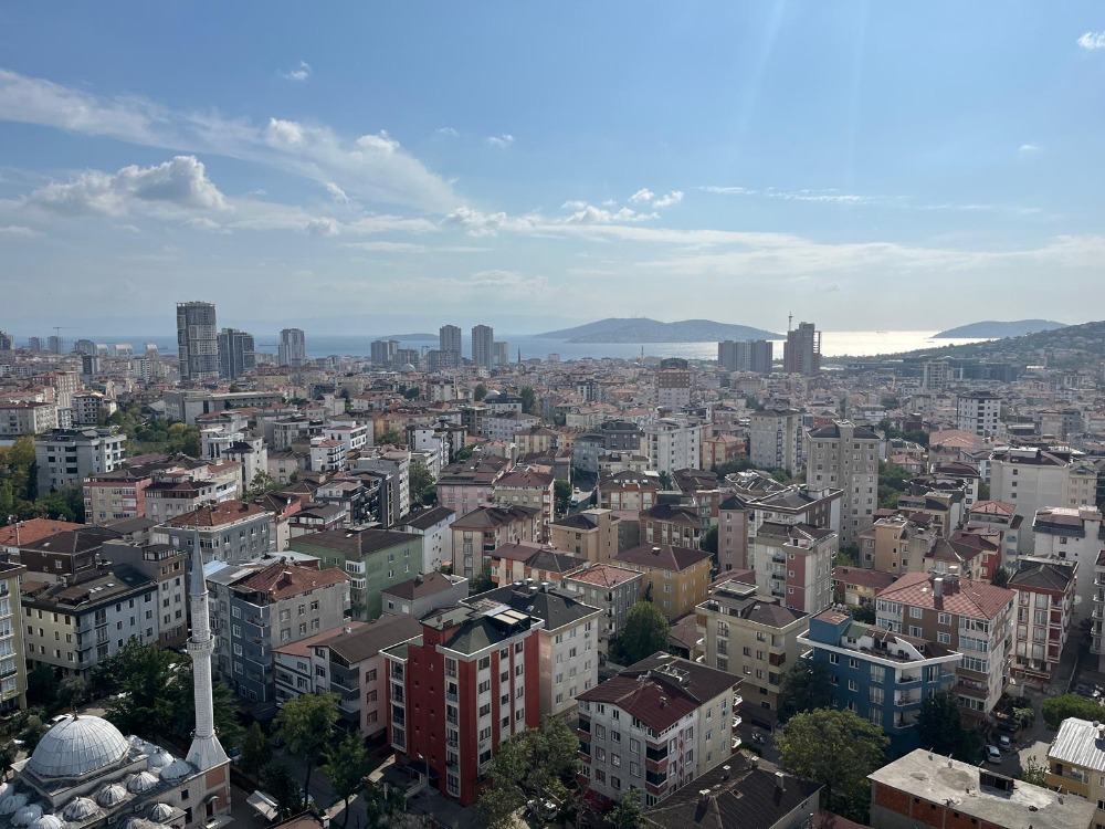 TEKNİK YAPI DELUXİA PARKTA 1+1 KİRALIK DAİRE