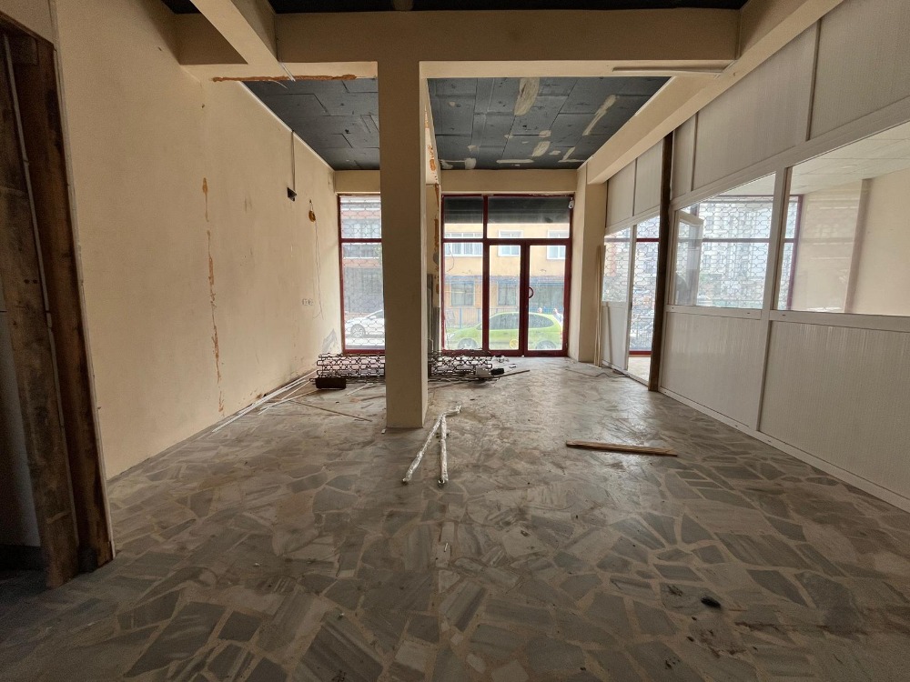180 M2 NET KULLANIM ALANLI DÜZ GİRİŞLİ KİRALIK DÜKKAN 