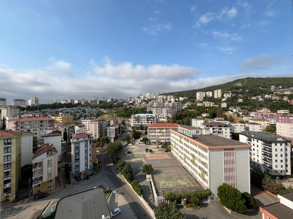 İKİZYUVA GAYRİMENKUKDEN SATILIK HÜRRİYET MAHALLESİNDE 2+1 DAİRE 