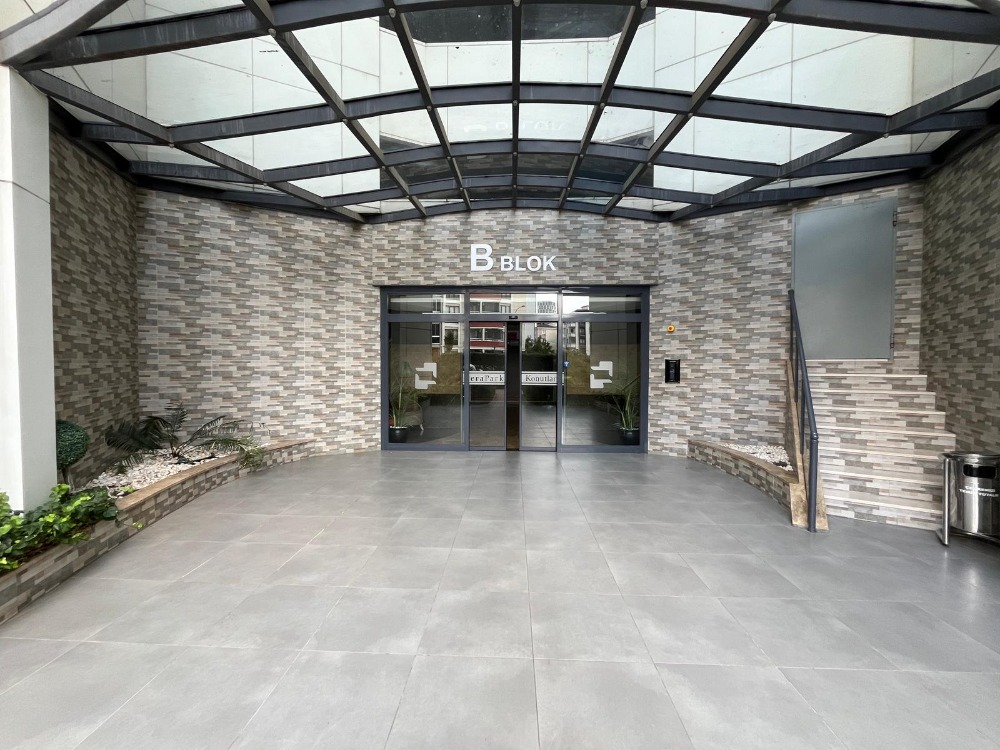 PERA PARK KARTAL SİTESİNDE 2+1 KİRALIK DAİRE 