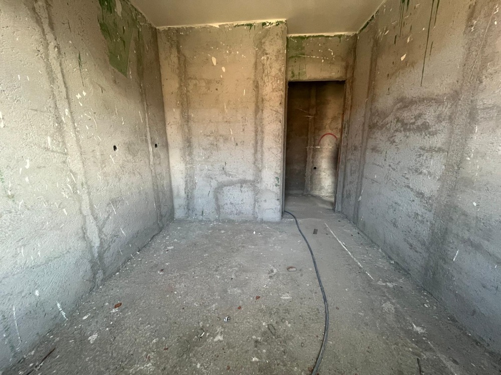 CEVİZLİ  İSTASYON YANI 2+1 GENİŞ SATILIK DAİRE 