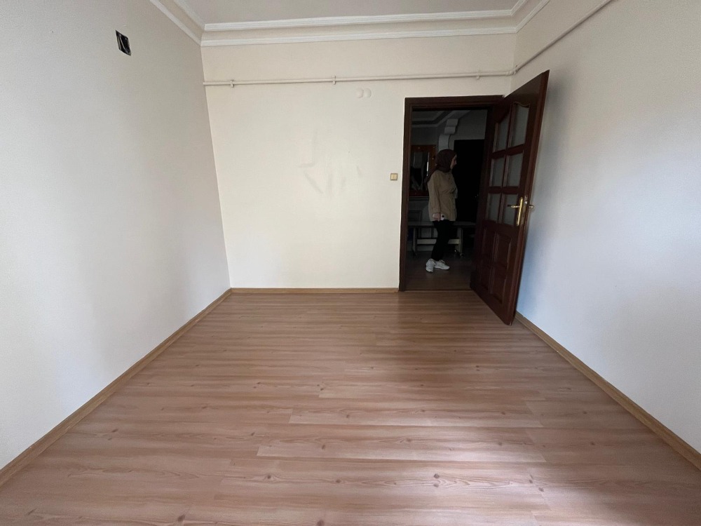 İKİZYUVA GAYRİMENKULDEN 140 M2 NET 3+1 KONUM AVANTAJLI KİRALIK DAİRE