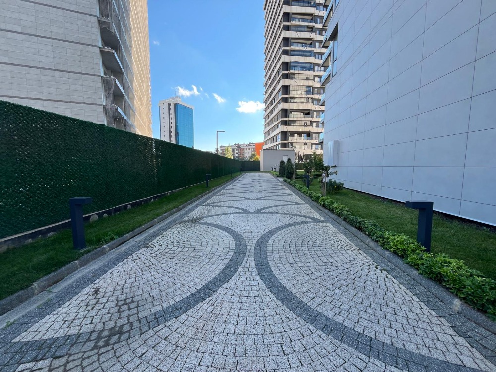 LA MER DRAGOS DA EŞYALI GENİŞ 1+1 SATILIK DAİRE